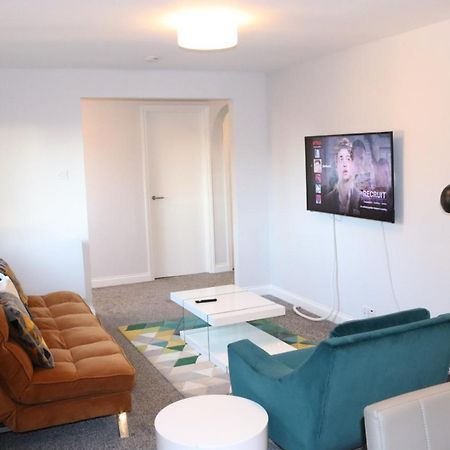 Garland Modern Apartment With Private Garden & Parking Dartford 5 Exteriér fotografie
