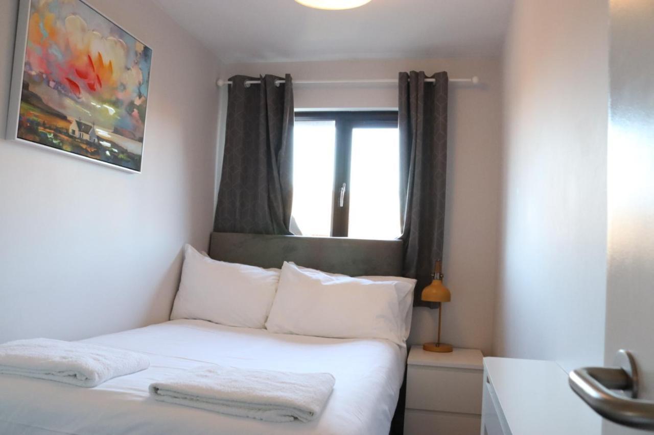 Garland Modern Apartment With Private Garden & Parking Dartford 5 Exteriér fotografie
