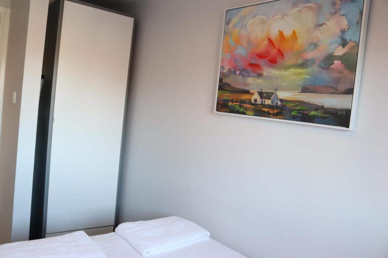 Garland Modern Apartment With Private Garden & Parking Dartford 5 Exteriér fotografie