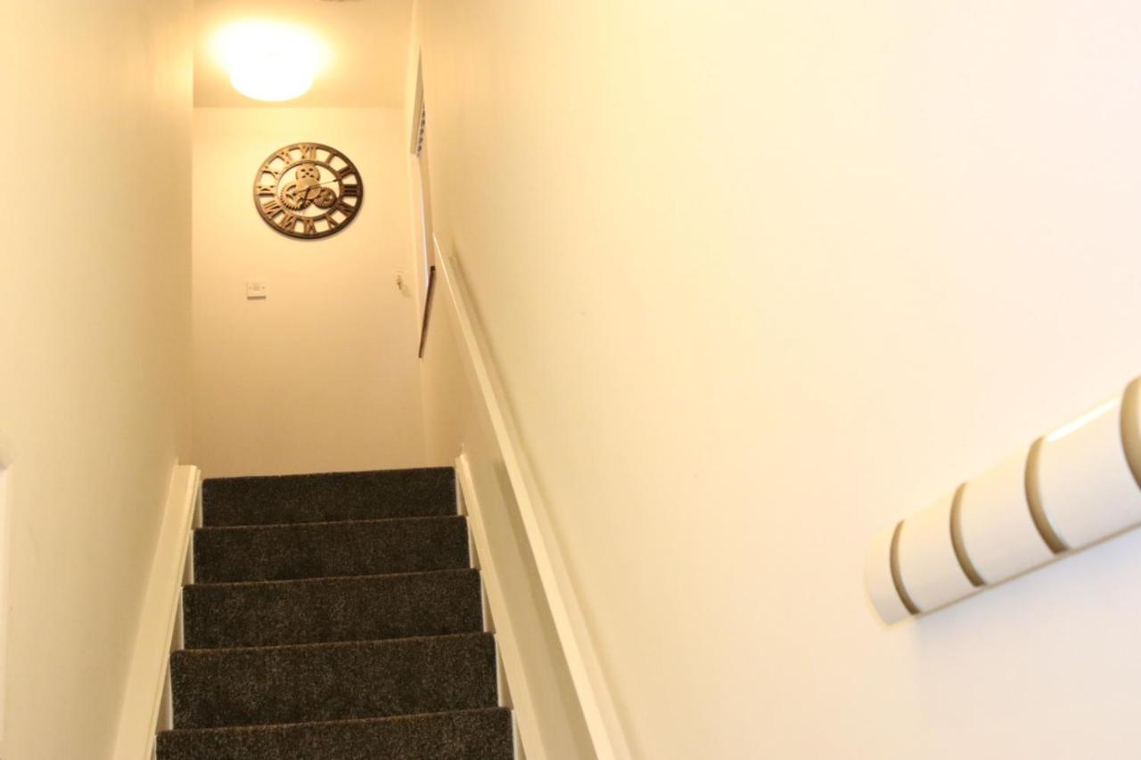 Garland Modern Apartment With Private Garden & Parking Dartford 5 Exteriér fotografie